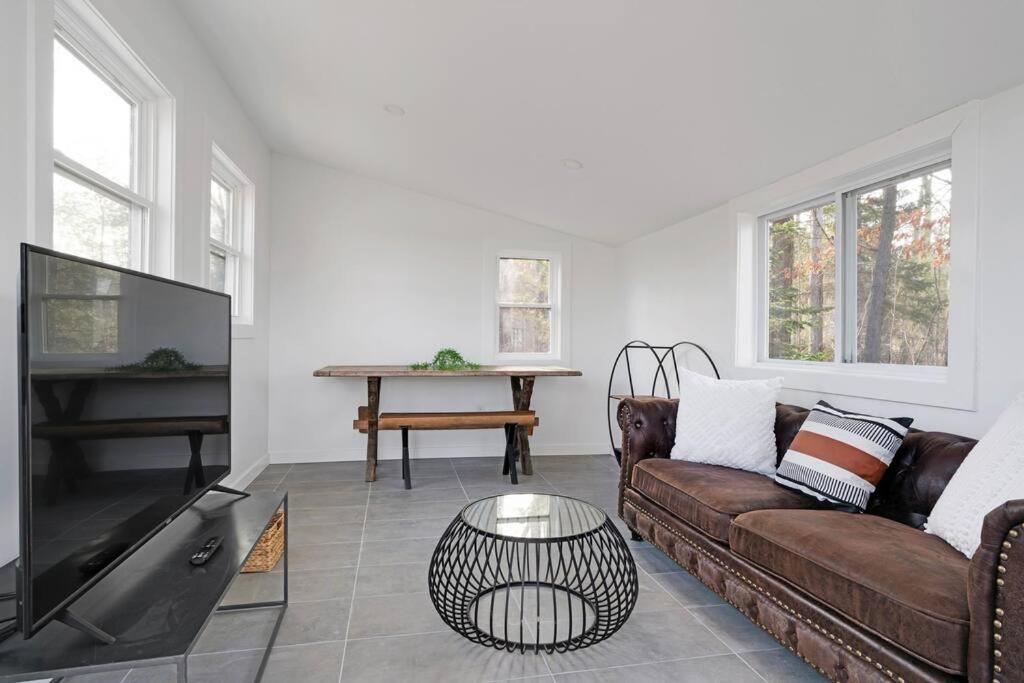 New Paltz Zen Wellness Cabin W/ Hot Tub Exteriör bild